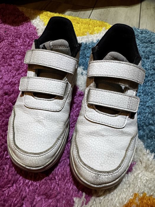 Кросовки 33 . 33/5 адидас