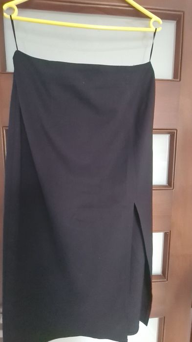 Ołówkowa spódnica Mohito