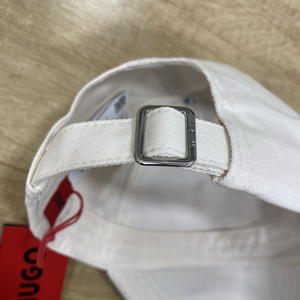 Кепка женская HUGO, Hugo Boss. Оригинал.