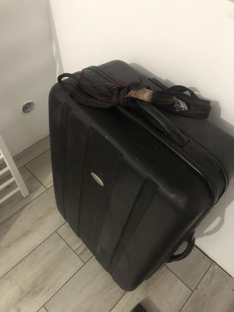 Duża torba podróżna