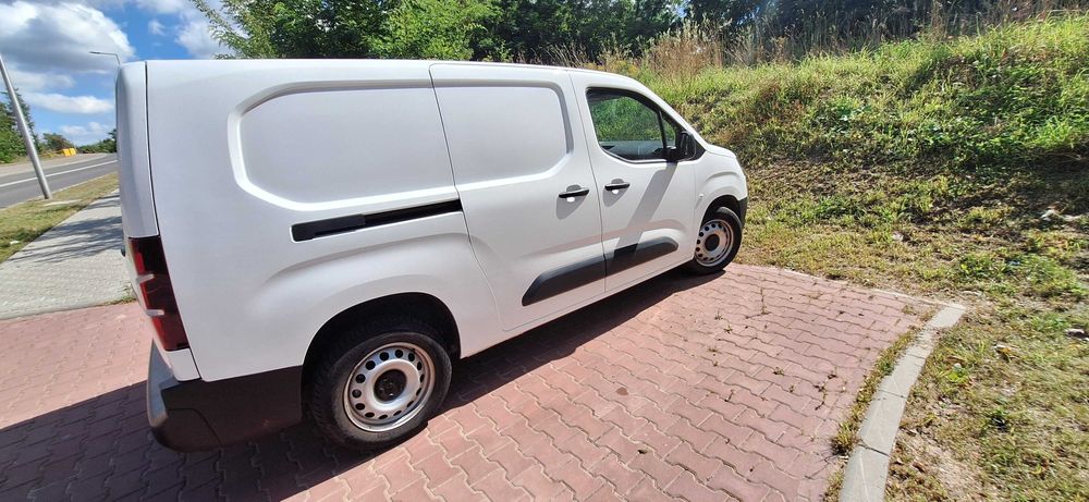 Toyota Proace City, furgon długi. ciężarowy 2-osobowy, VAT 1 hak