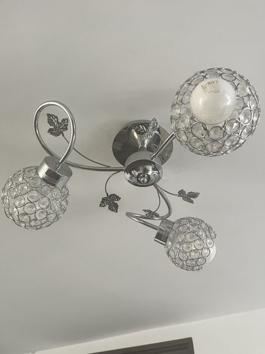 Lampa - elegancka z kryształkami na trzy zarówki
