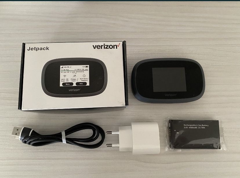 Wi-Fi роутер Novatel Wireless Jetpack MiFi 8800L