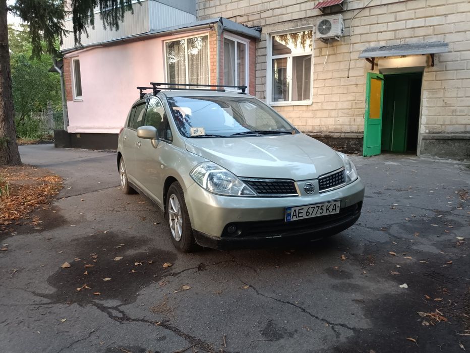 Nissan Tiida 2008г