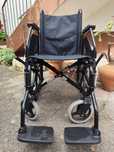 Cadeira rodas Orthos assento 43cm (3 meses uso)
