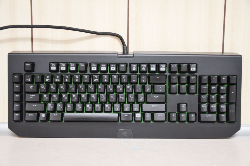 Клавиатура Razer BlackWidow Ultimate 2014 (RZ03-00385200-R3R1)