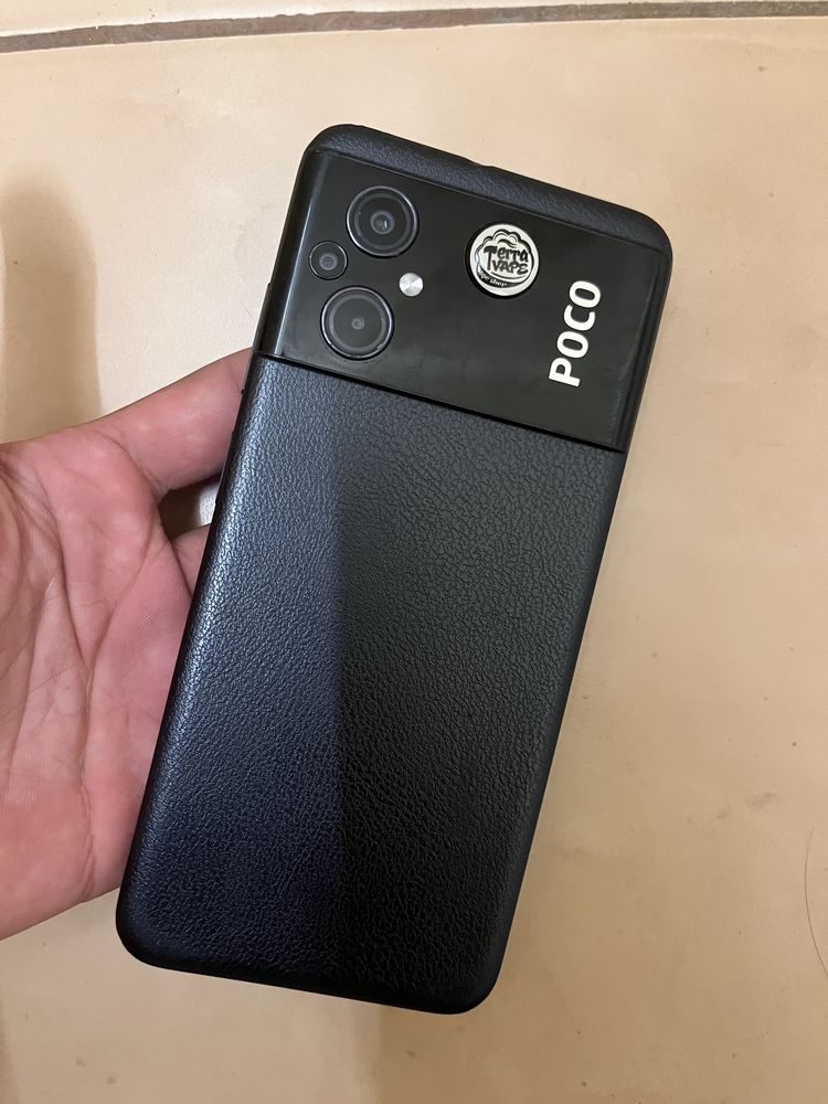 Продам POCO M5 на запчасти