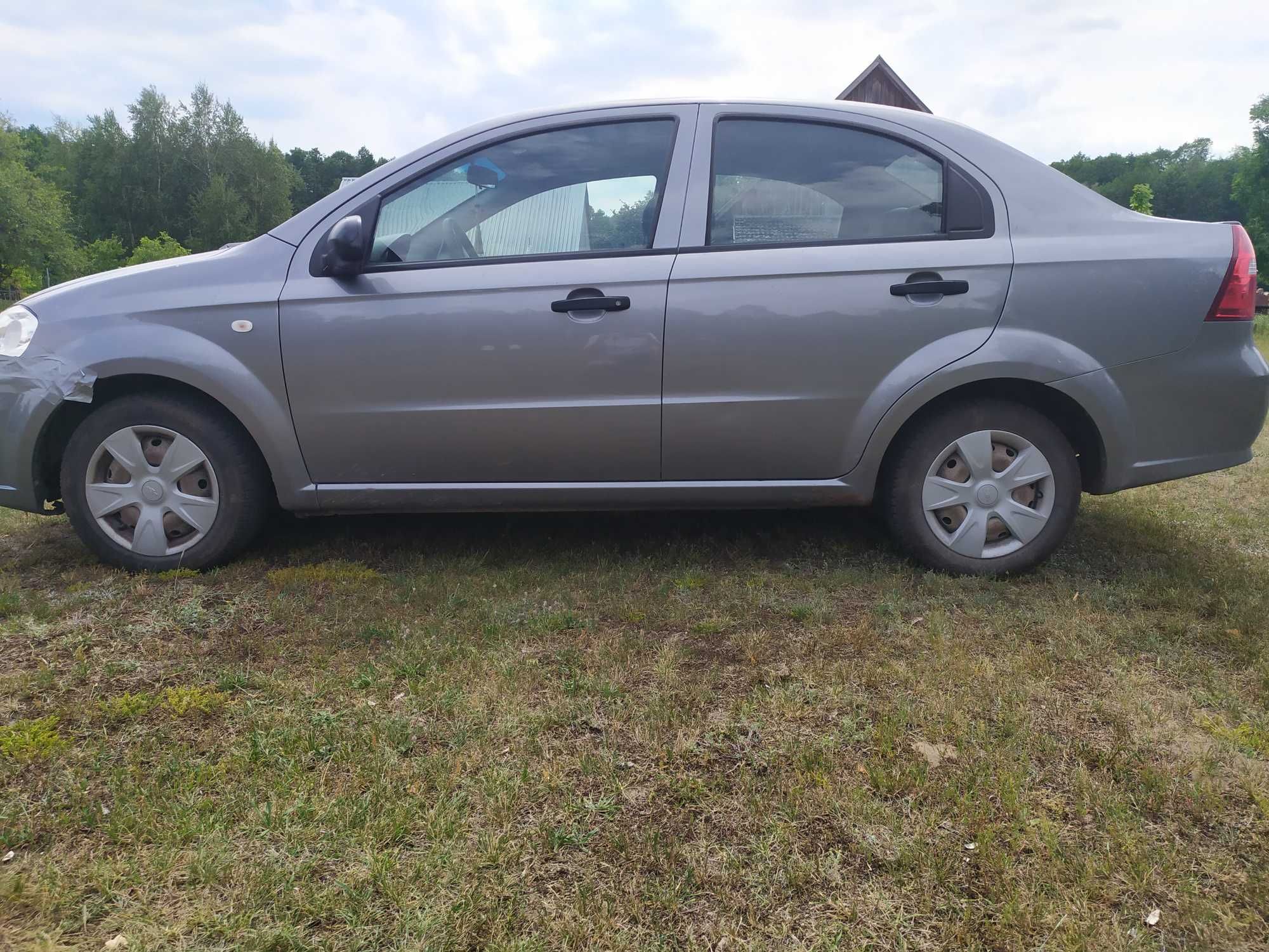 Chevrolet Aveo 2010 sedan 1.2 LPG