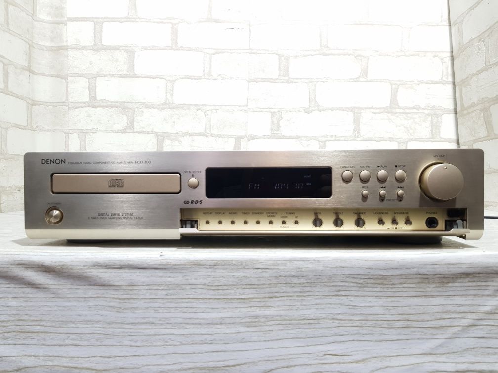 Ресивер/програвач CD дисків DENON RCD-100, *2x45 Вт, б/у з Німеччини