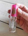 Makeup Revolution Juicy Bomb – Błyszczyk do ust Kokos  Nowy, wegański