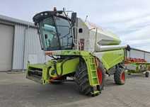 Kombajn Claas Tucano 440