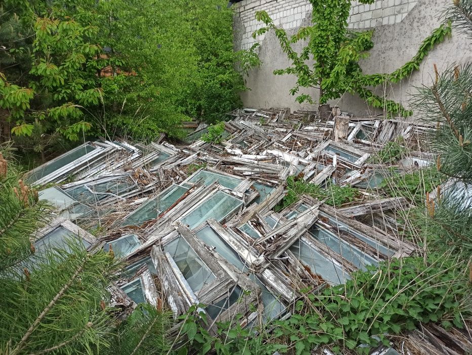 Oddam szyby okienne 30 ton