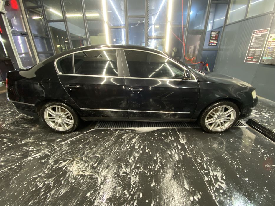 Продам пасат б6 на автоматі