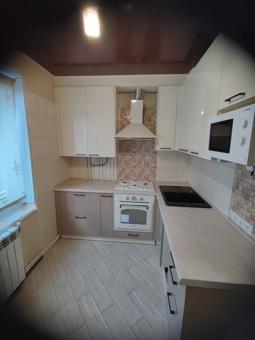 Кухни под заказ. . шкафы купе. корпусная мебель.