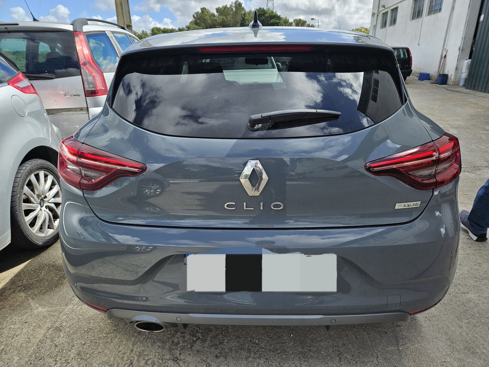 Renault clio 5 trazeira completa para choques tampa da mala reforço