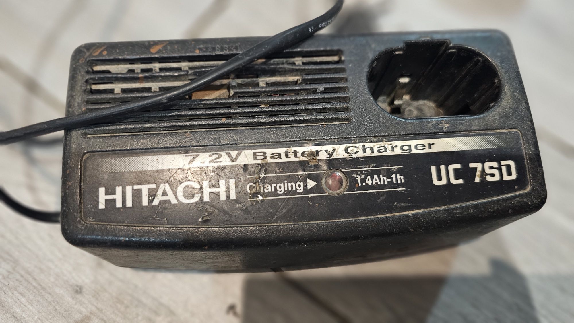 Ładowarka Hitachi
