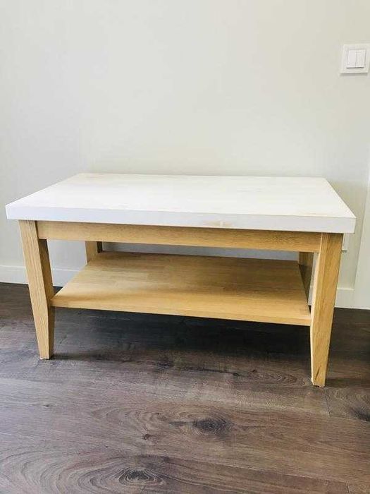 Стильний дубовий столик