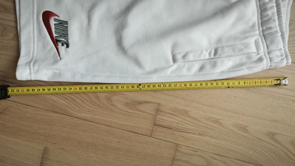 Spodenki bawełniane białe męskie Nike rozmiar  M