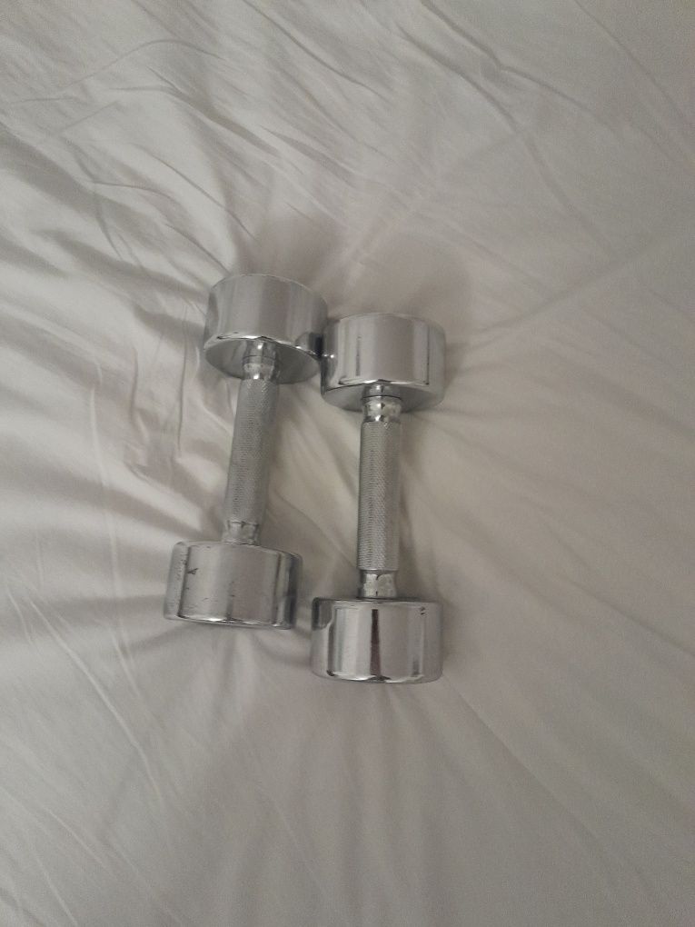 Halteres 3.6kg novos