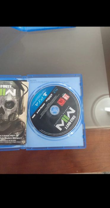 Playstation 4 slim 1T c/4 jogos oferta