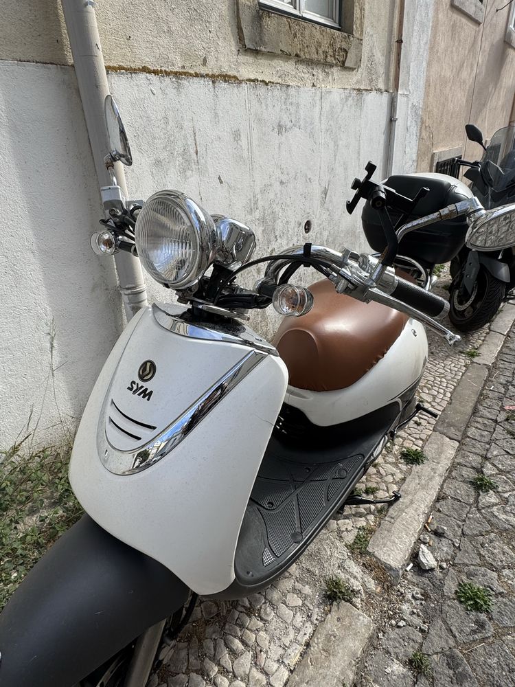 Sym allo novissima!