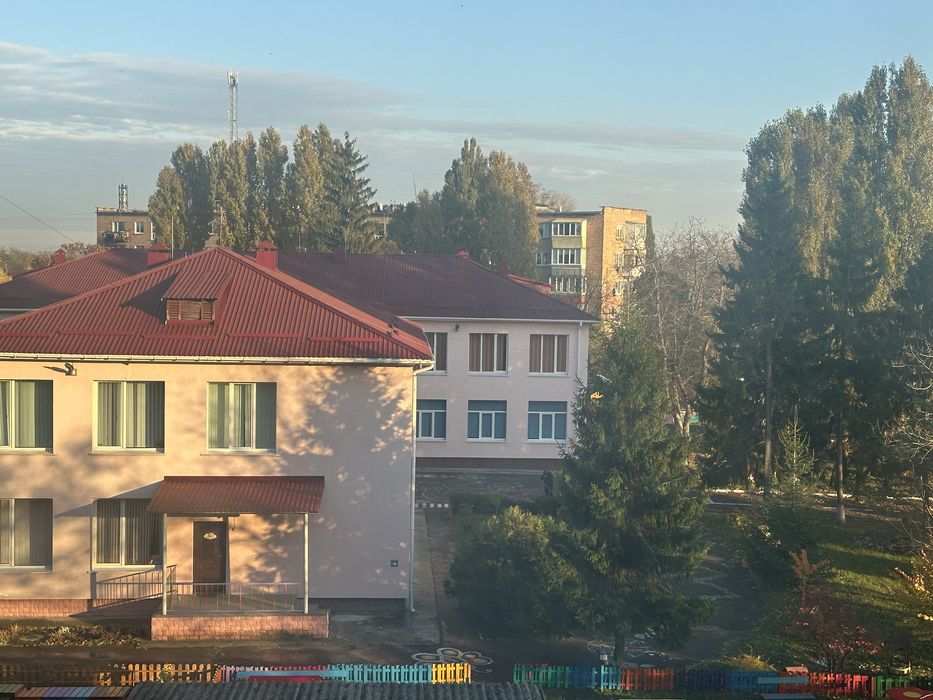 Продам 1-кв м. Бориспіль вул. Глибоцька  29 кв.м р-н 3 школи