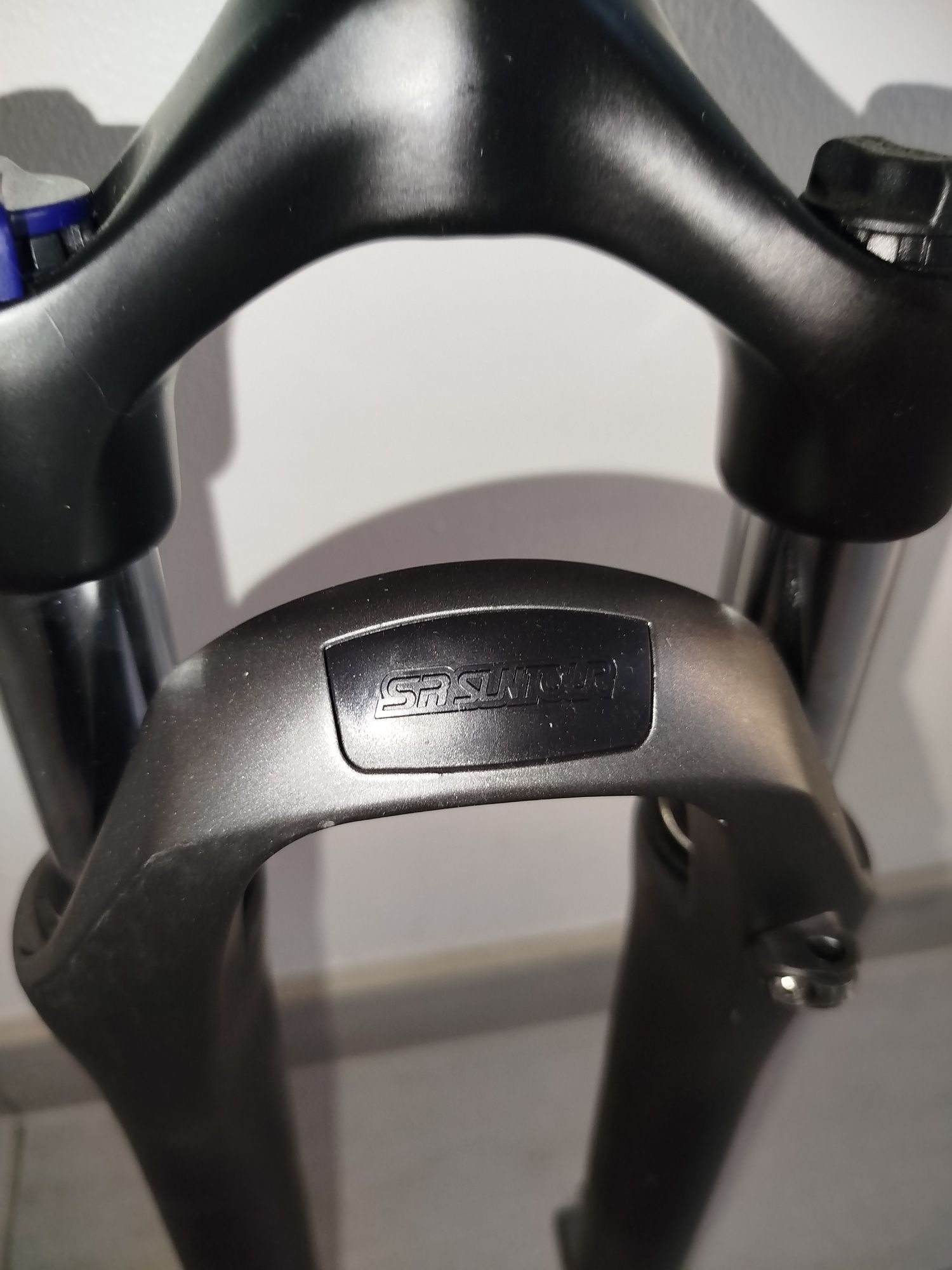 Amortyzator SR Suntour NEX 28 1 1/8" qr9 trekkingowy