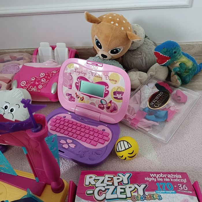 Zestaw zabawek dla dziewczynki