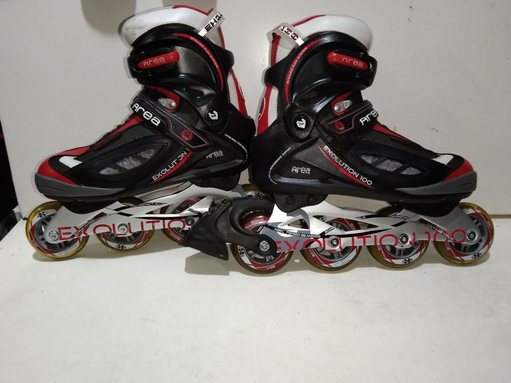 Rolki sportowe AREA rozmiar 40 super stan