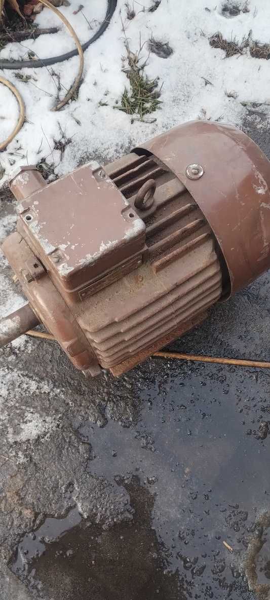 silnik elektryczny 3kw1420 obr/min