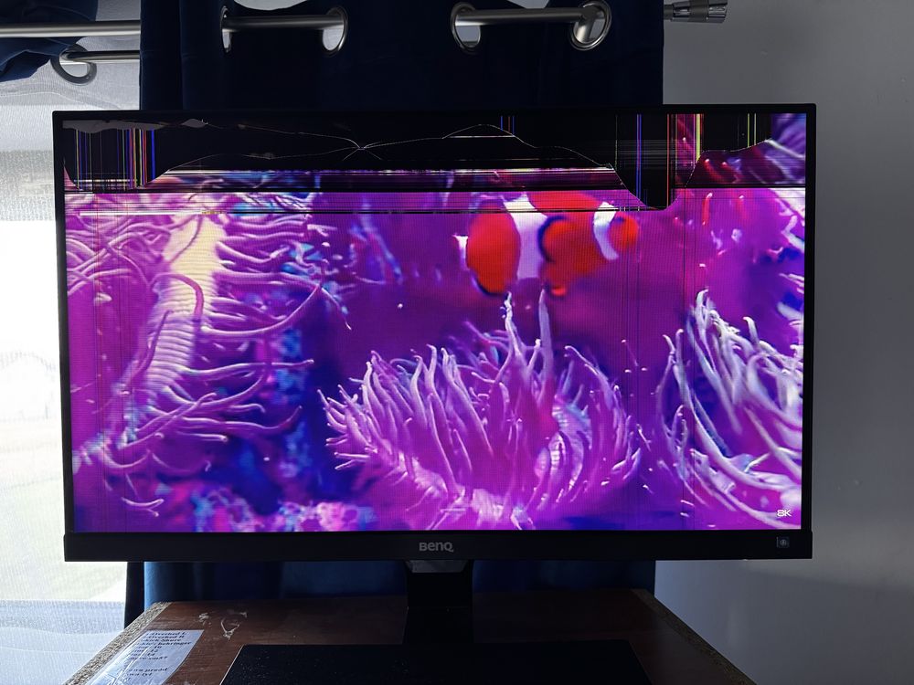 Monitor 27” benq ew2775zh uszkodzona matryca