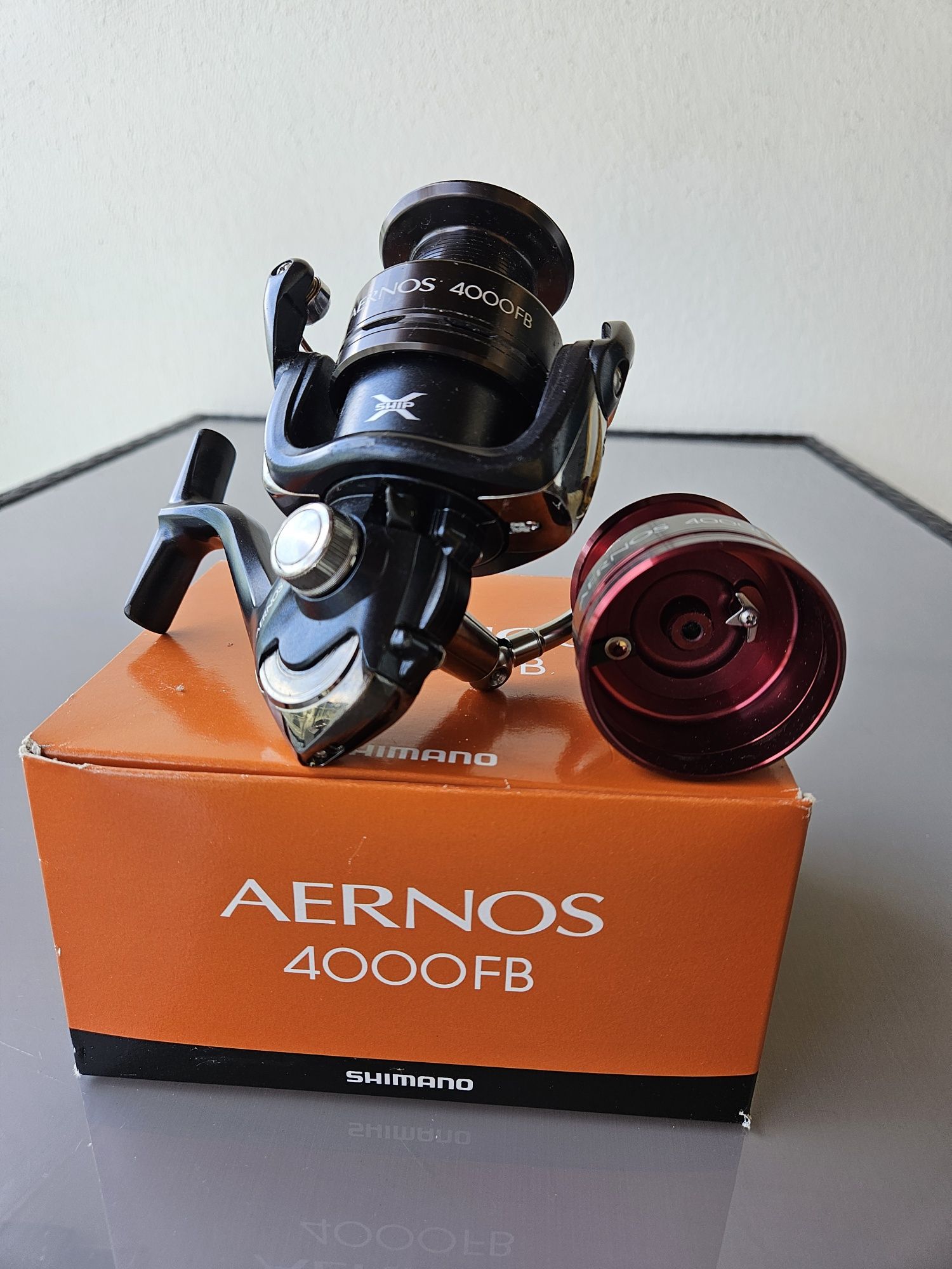 Shimano Aernos 4000FB