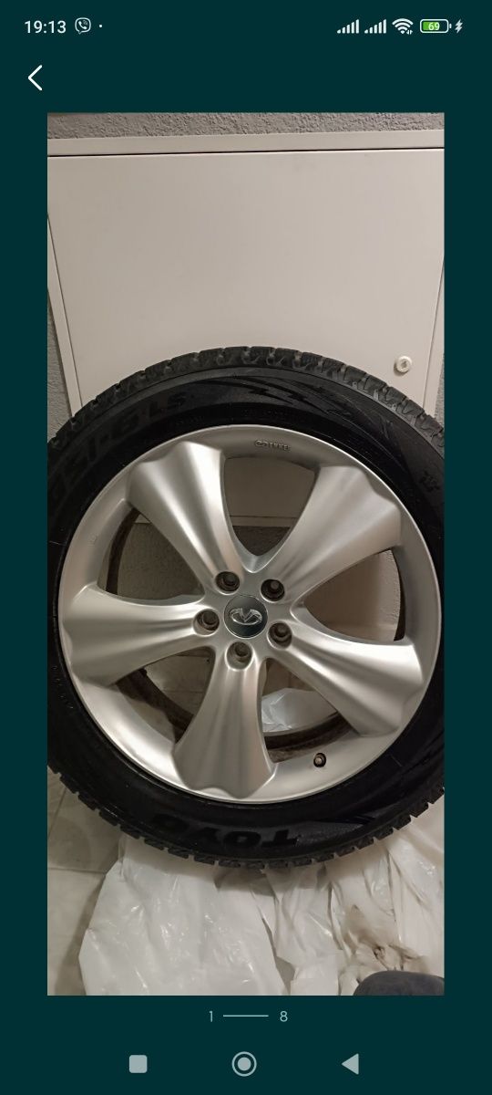 Продам комплект оригінальніих дисків з резиною.  265 / 50 / r 20