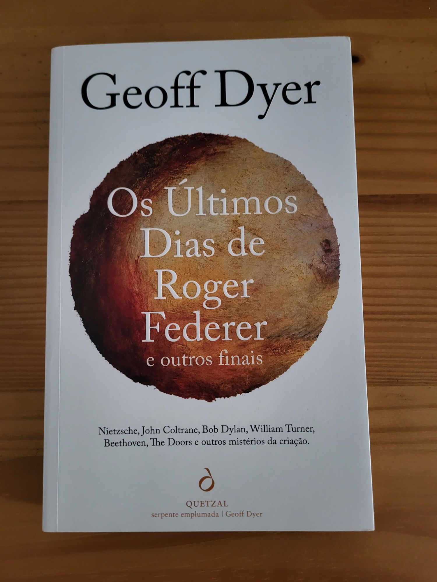 Livro "Os Últimos Dias de Roger Federer e Outros Finais"