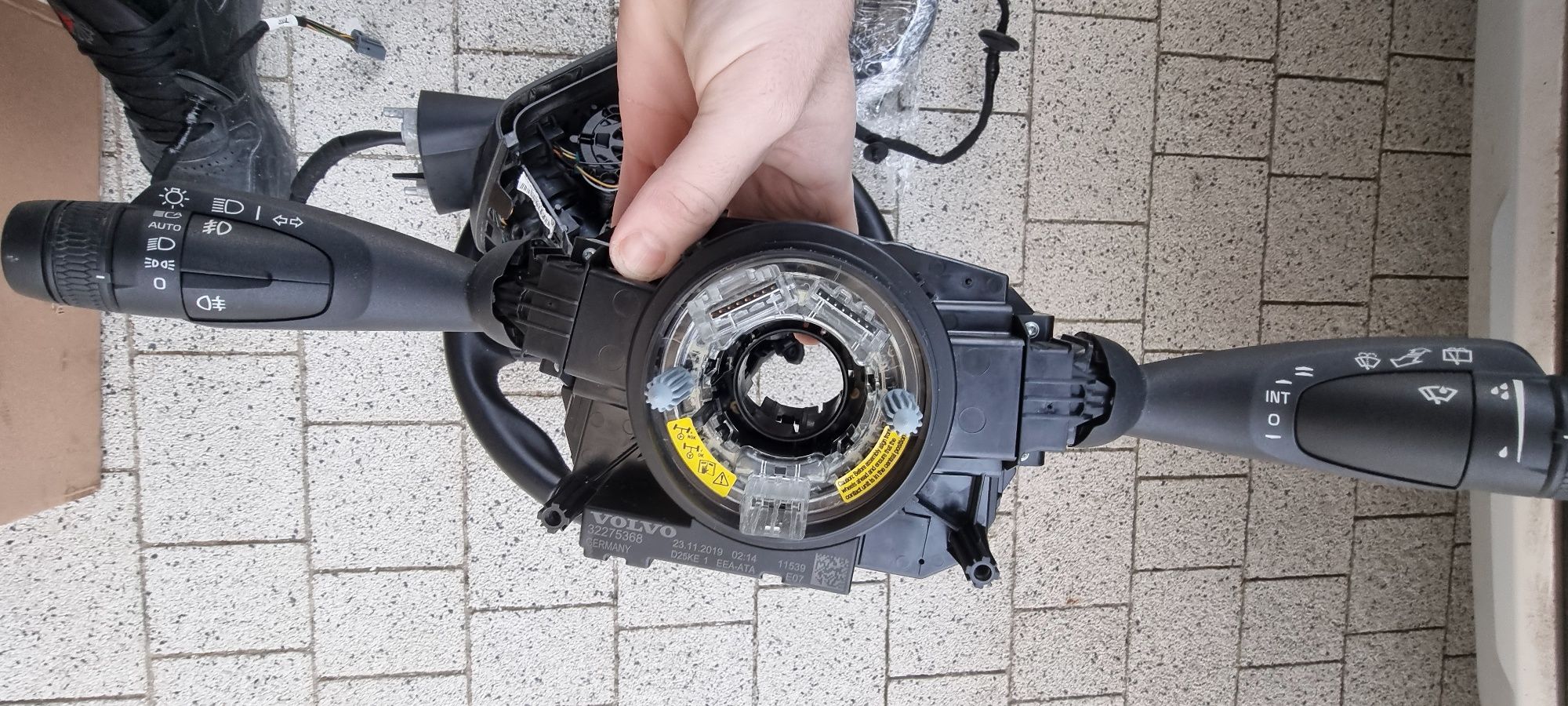 Kierownica Volvo xc40 + monetka PRZEŁĄCZNIK +znaczek