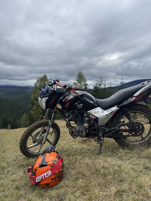 Мустанг мт 200-7