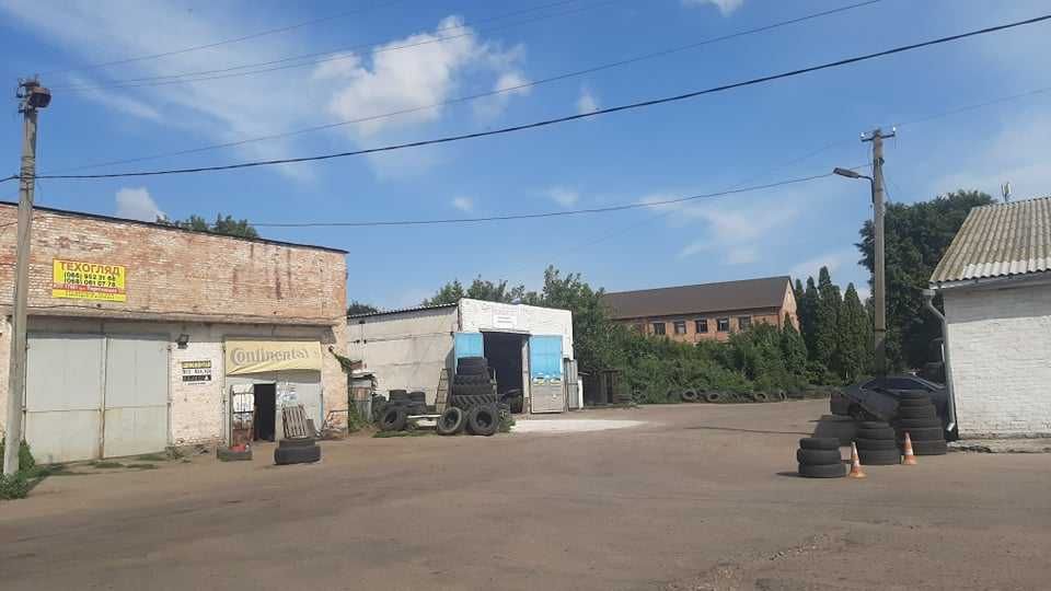 Промислове приміщення ПРИЛУКИ!