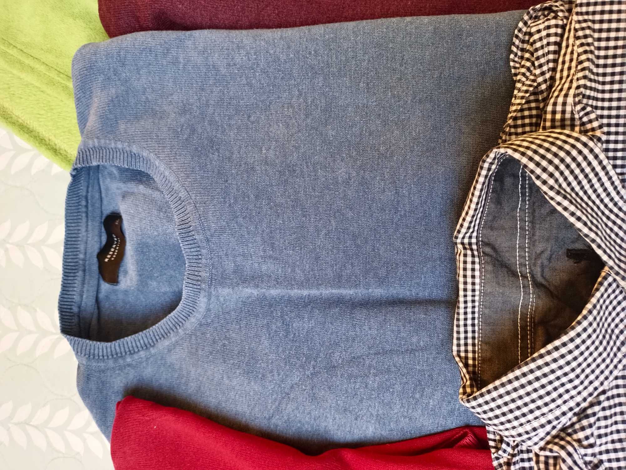 Zestaw trzech swetrów Carry Reserved plus koszula w kratę gratis L XL