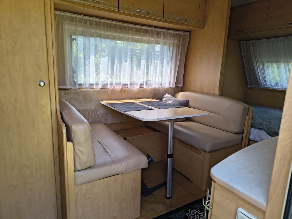 Lekka przyczepa 2010r, DMC- 940