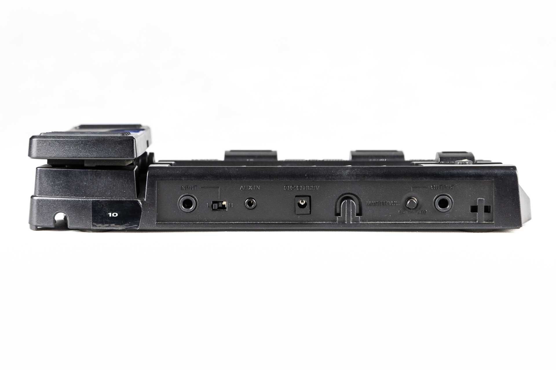 KORG AX 100G - multiefekt gitarowy