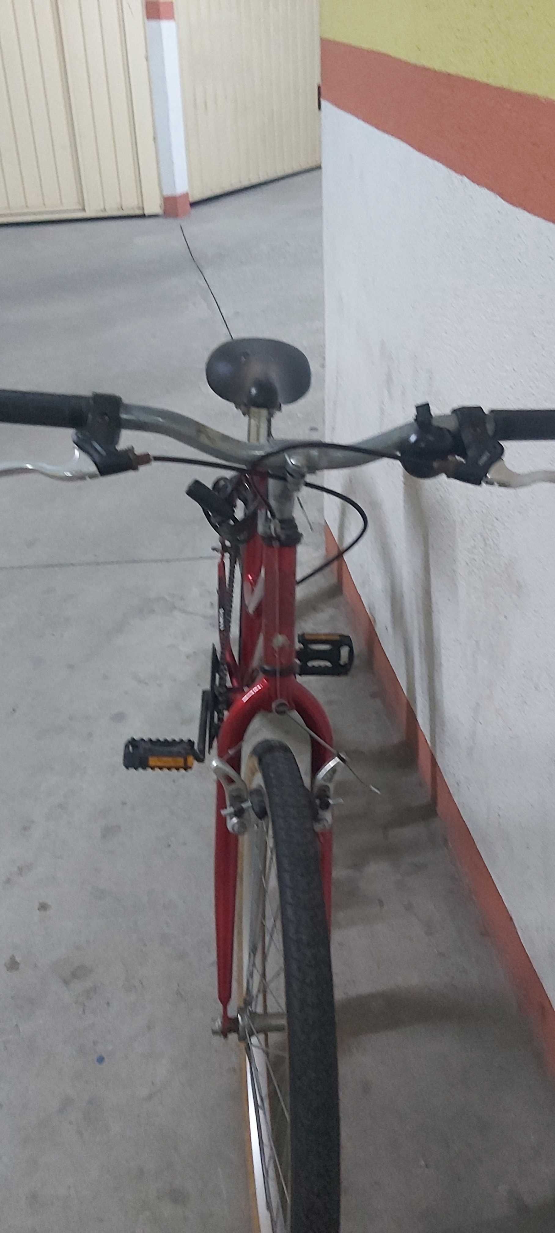 Bicicleta senhora/ menina