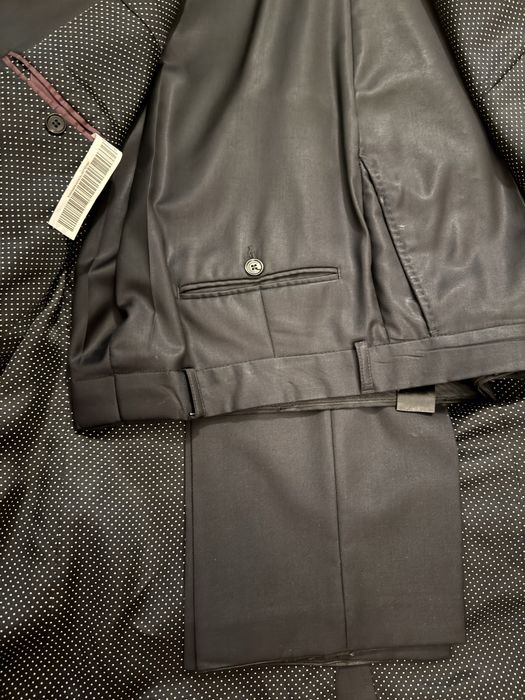 Czarny męski garnitur VISTULA 182/100/86 50L