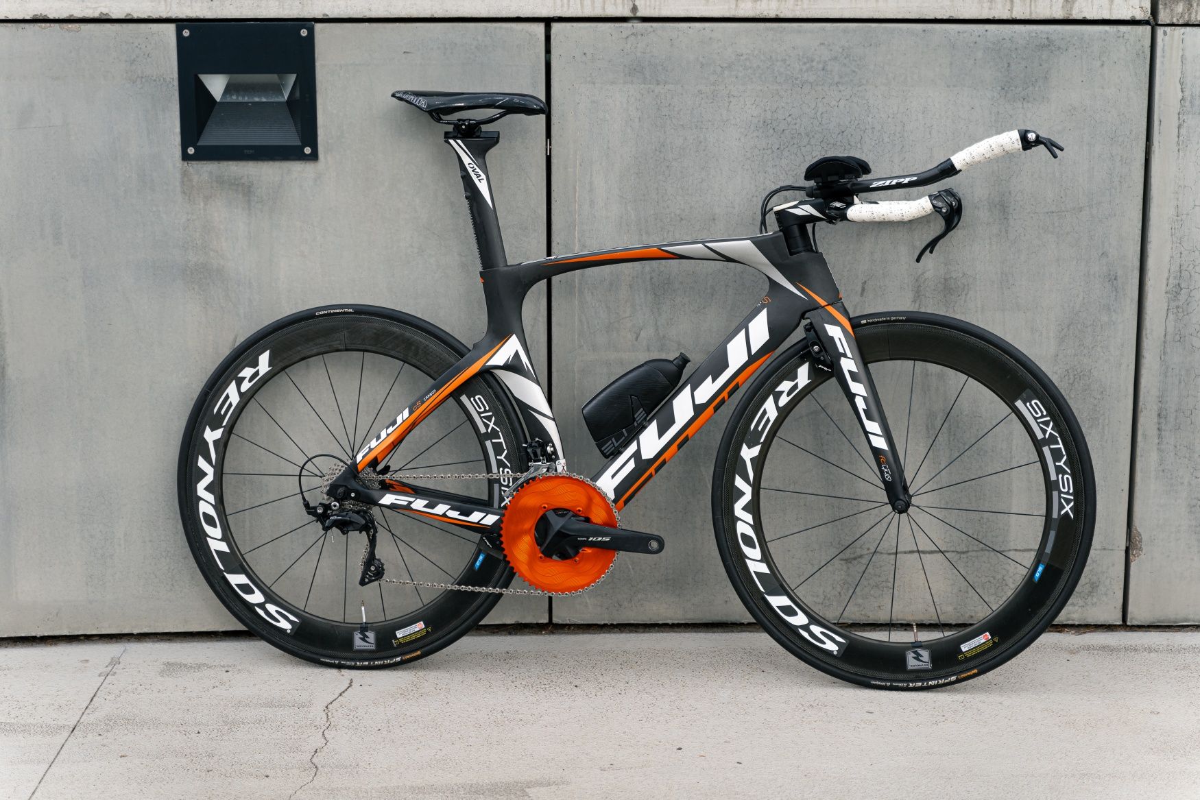 Rower szosowy Fuji norcom straight tt tri triatlon karbonowy aero