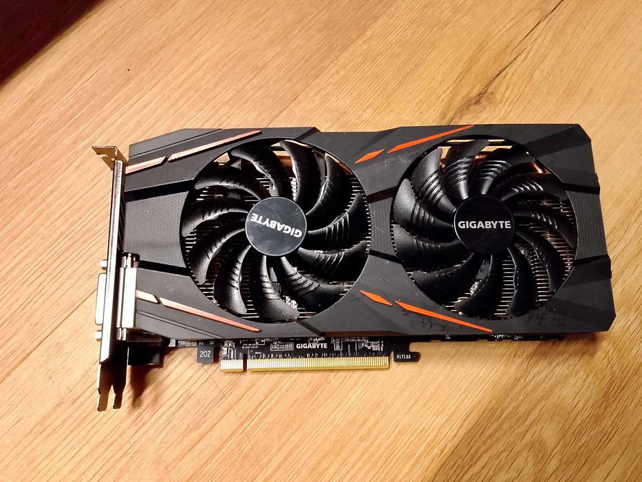 Radeon RX580 4GB - Gigabyte