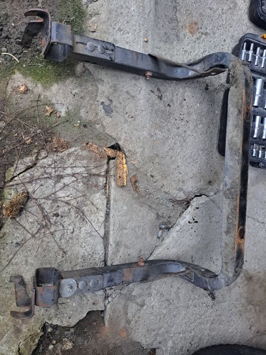 Rogi wieszaki mocowanie kosza traktorek Husqvarna CT CTH Partner McCul