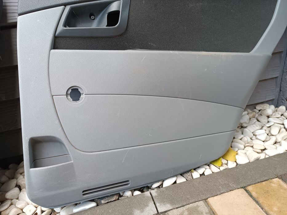 Продам карти дверей приора 4 штуки 2500гр