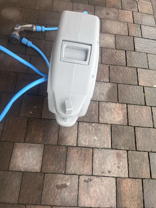 Automatycznie zwijany wąż ogorodowy