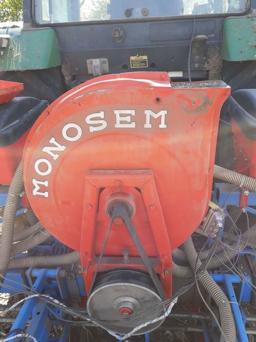 Сівалка моносем 8 рядна