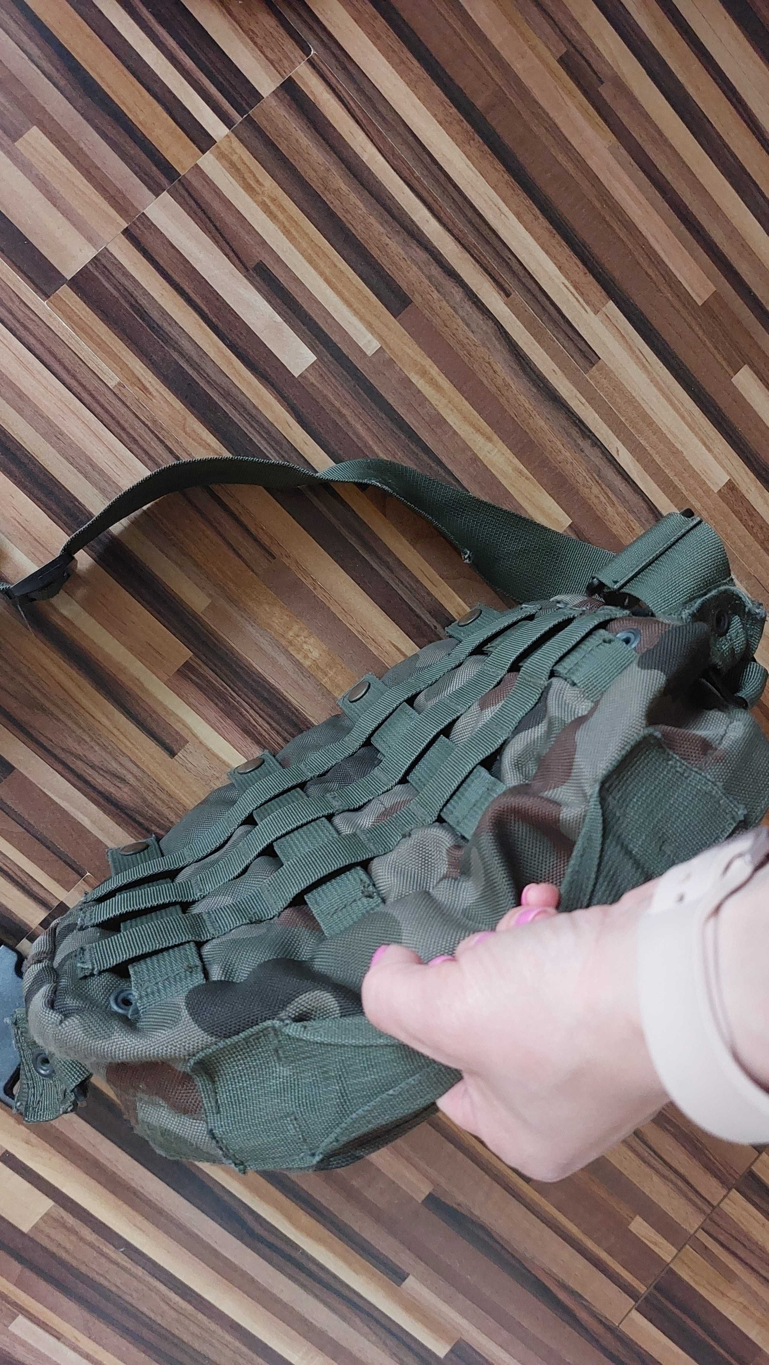 Torba moro taktyczna 30 x 25 cm pasek na ramię