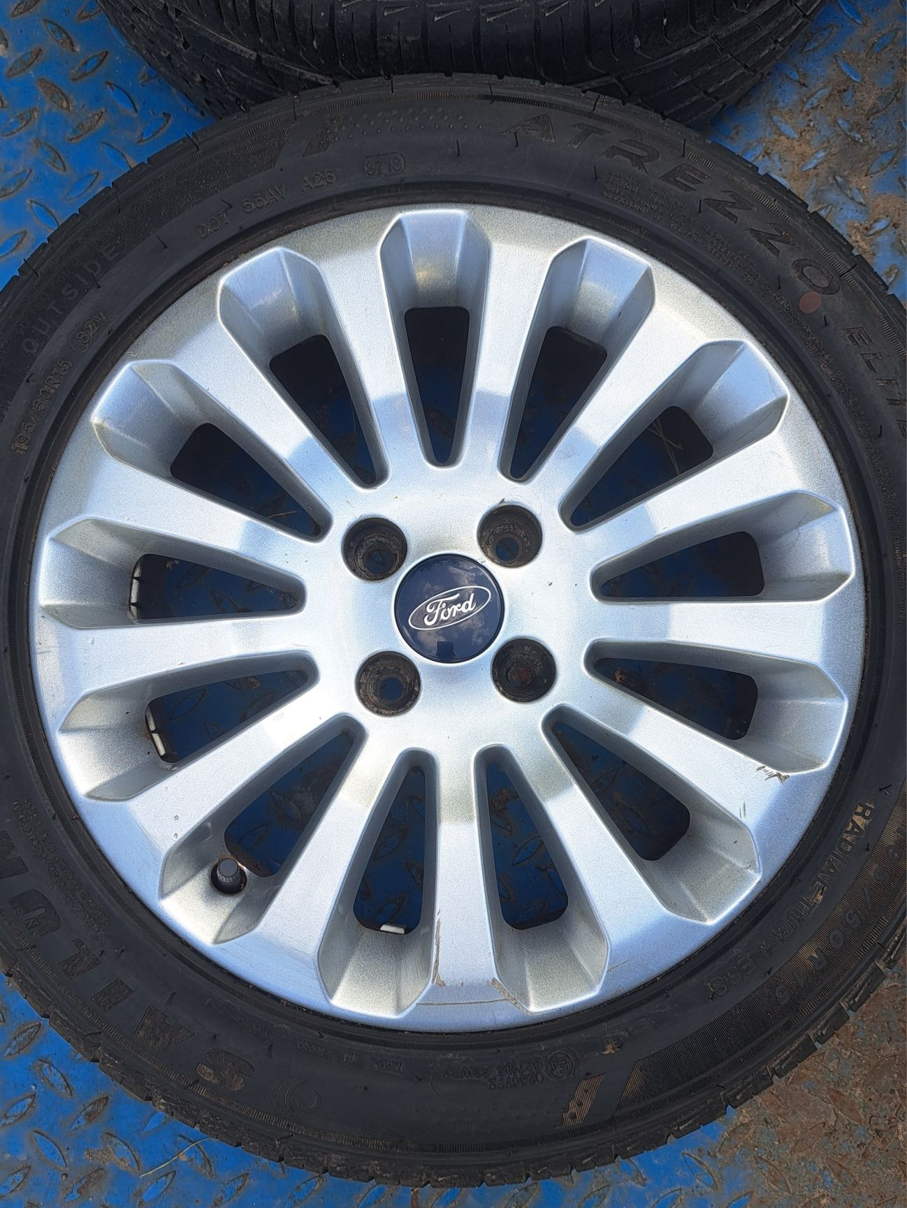 Koła 15 4x98 Ford Ka letnie lato 195 50 R15 ET40 6" Fiat 500 Panda
